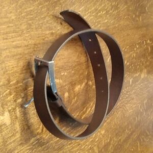 Dockers Brown Leather Belt for Rugged Outdoor Dirty Work